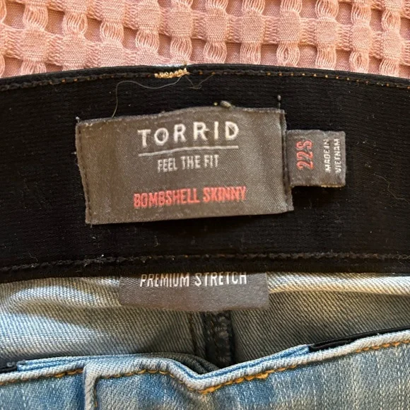 Women's Light Blue Jeans - Picture 5 of 5